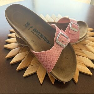 Birkenstock Pink Women's Sandals sz 38 excellent used condition